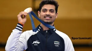 Read more about the article Swapnil Kusale Wins Bronze in 50m Rifle 3 Positions, Securing India’s Third Medal at Paris Olympics | swapnil kusale olympics medal